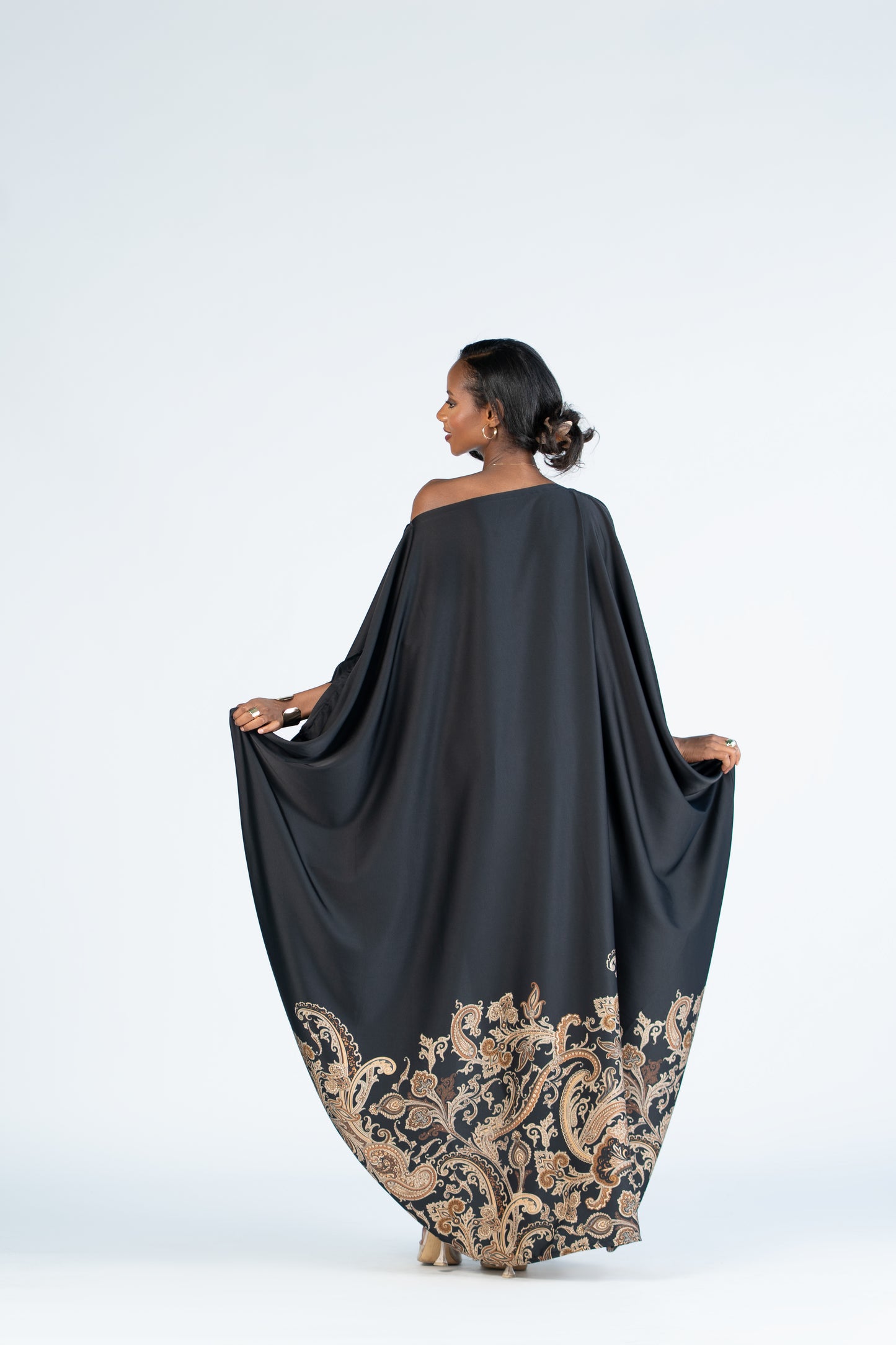 Noir Majesty Derac- Maxi Dress